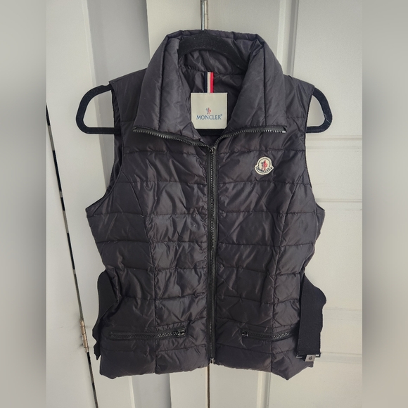 Moncler women down puffer vest women S  black with logo - Picture 2 of 8
